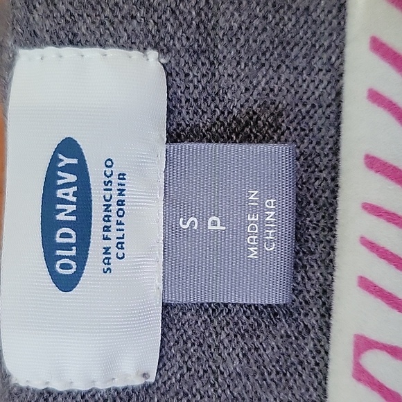 Women's size sp old navy light sweater. Gray with white stripes - Picture 2 of 4